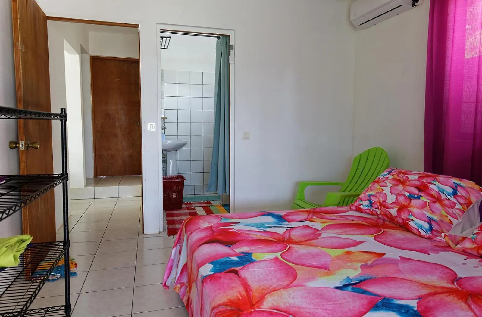 A Tomo Mai Hotel Uturoa 0*,